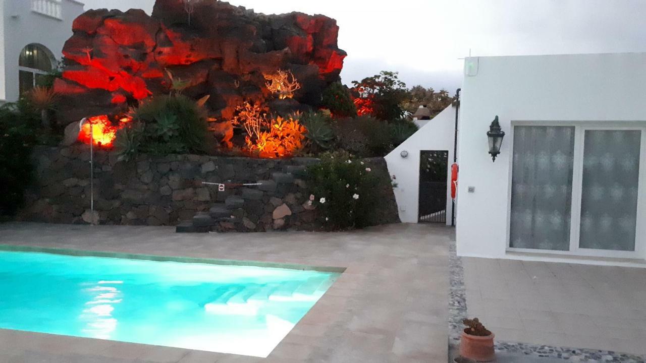 Villa Essence Tías Exterior foto
