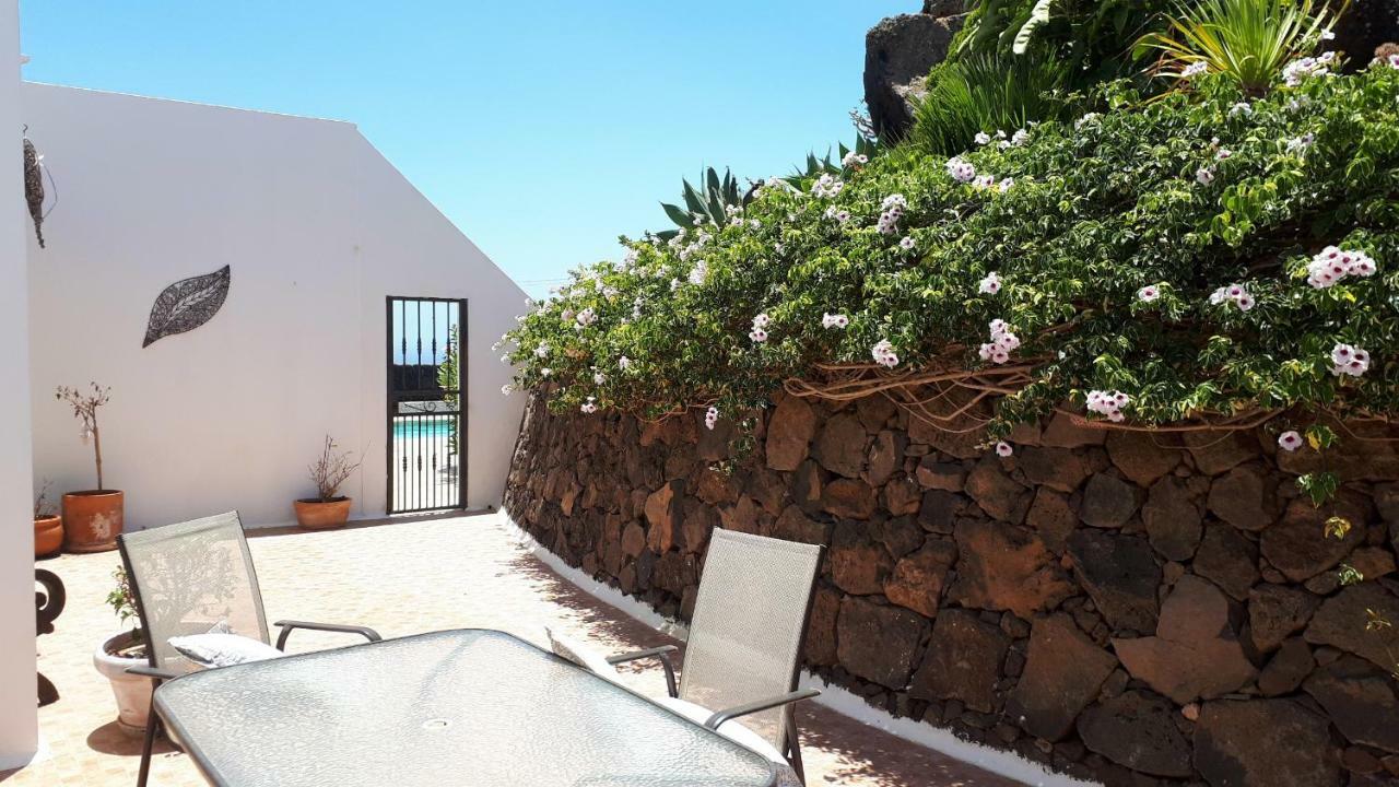Villa Essence Tías Exterior foto